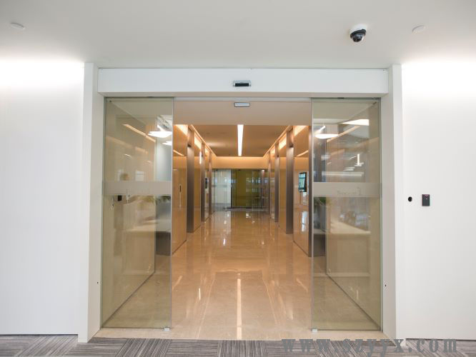 全玻璃自動門圖片 全玻璃自動門圖片