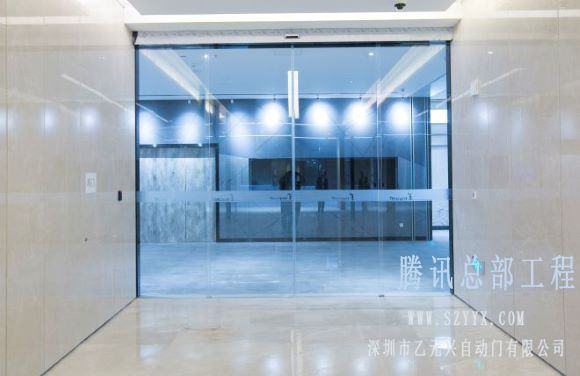 全玻璃自動感應(yīng)門 全玻璃自動感應(yīng)門